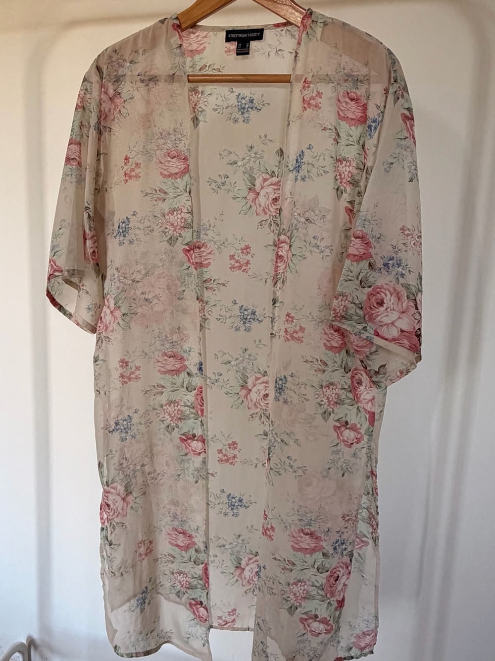 Streetwear Society Cream Floral Open-Front Kimono - Medium